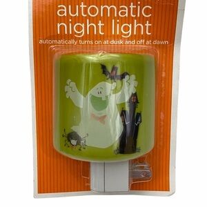 Target Automatic Nightlight Ghost Haunted House